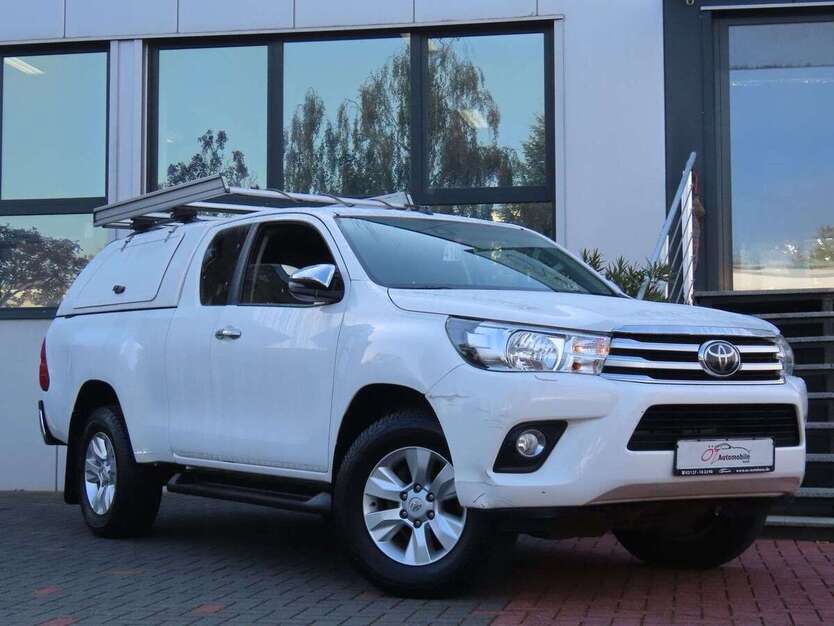 Toyota Hilux 189.480 km 20.900 € Neuss 41469