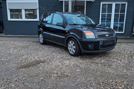 Ford Fusion 175.800 km 3.990 &euro; Duisburg 47057