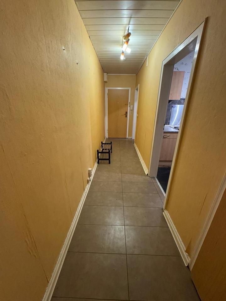 2 Zuimmer Wohnung in Essen zimmer