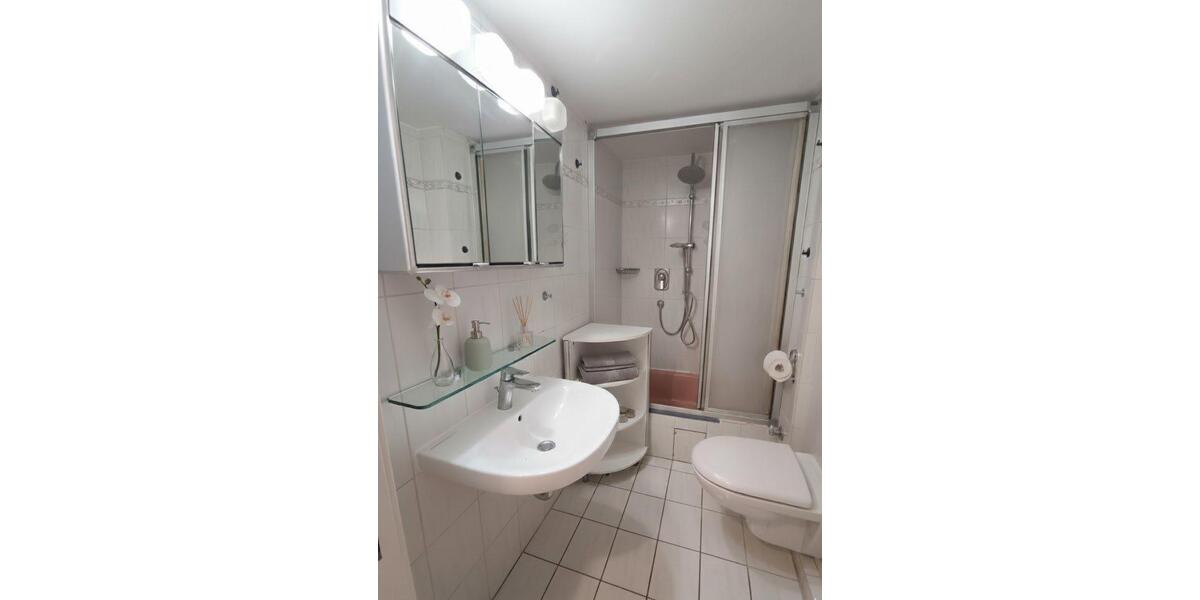Erdgeschoßwohnung Neuss - 2 Zimmer, 62 m&sup2;, 235.950&euro; | Angebot:27157678
