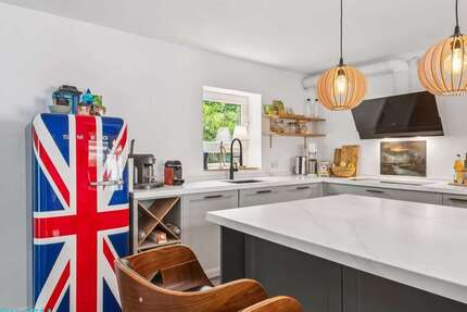 Haus zum Kaufen in Duisburg 415.000 € 120 m² 6 zimmer