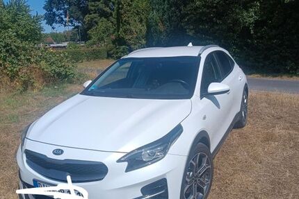 Kia XCeed 73.300 km 18.000 &euro; Voerde (Niederrhein) 46562