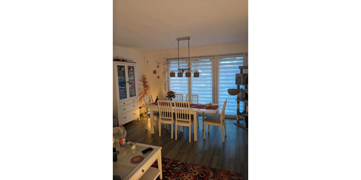 Helle 3,5 Zimmer Wohnung mit Balkon,72m2 ,840 WM in Duisburg Wanh 3 zimmer