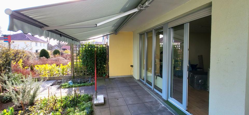 Erdgeschoßwohnung Krefeld Gellep-Stratum - 3 Zimmer, 84 m&sup2;, 785&euro; | Angebot:26359723
