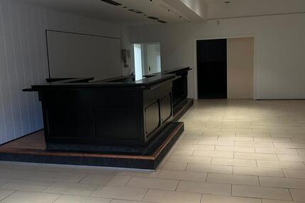 Großzügiger Gewerberaum mit 209m² in Oberhausen-Alstaden zimmer