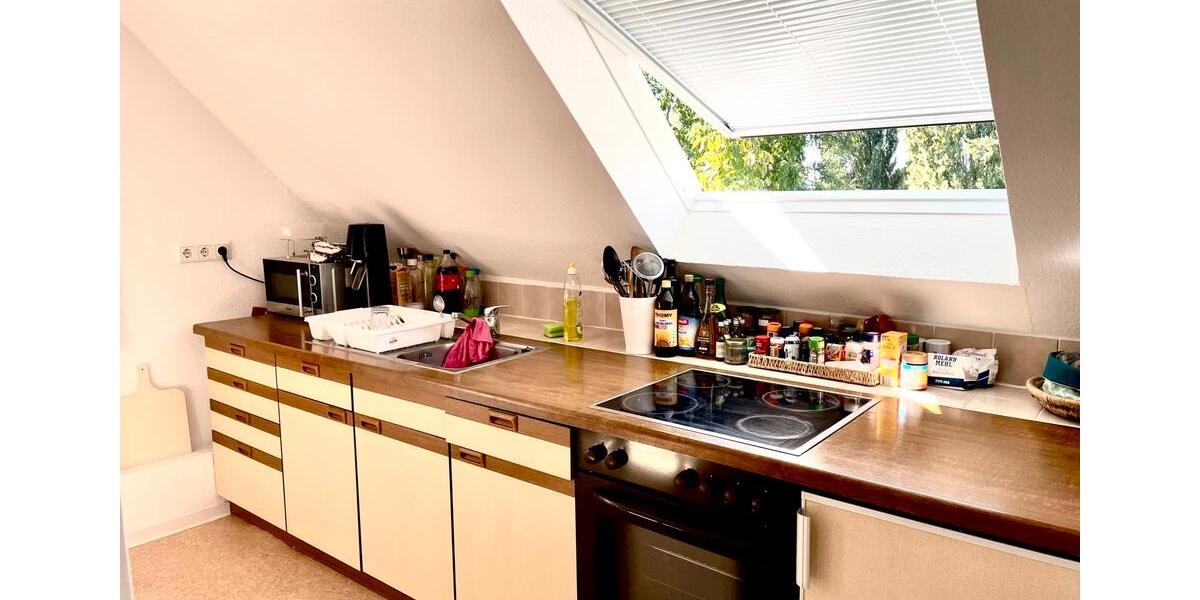 Dachgeschoßwohnung Düsseldorf Stadtbezirk 3 - 1 Zimmer, 45 m&sup2;, 530&euro; | Angebot:24982486