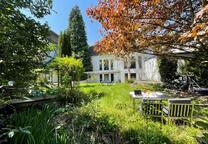 EXKLUSIVES Duplex in freistehender Jugendstil-Villa mit GARTEN