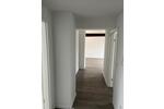 Dachgeschoßwohnung Krefeld Cracau - 3 Zimmer, 63 m&sup2;, 135.000&euro; | Angebot:26184839