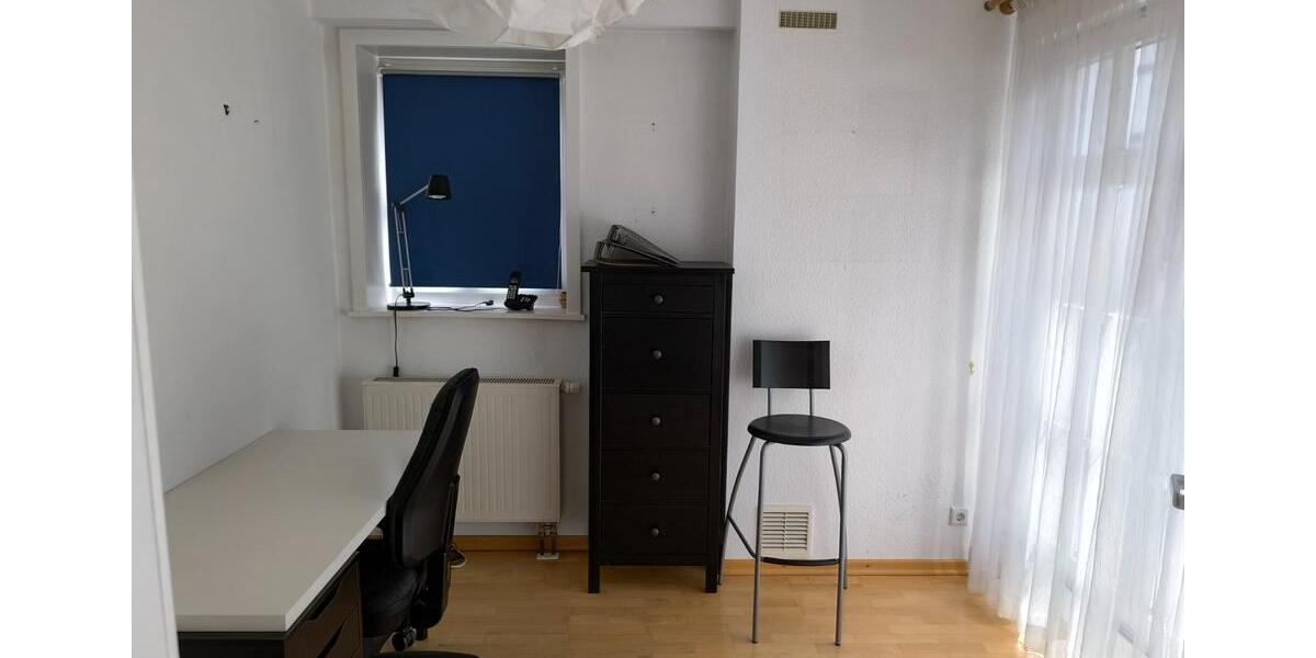 Einfamilienhaus Duisburg Hamborn - 4 Zimmer, 900&euro; | Angebot:23410101