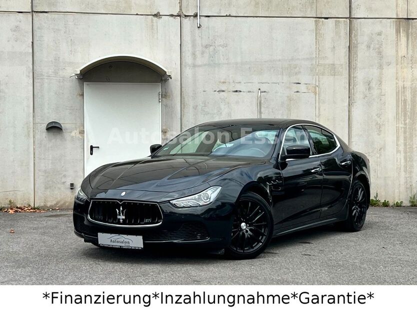 Maserati Ghibli 66.987 km 30.890 € Essen 45141