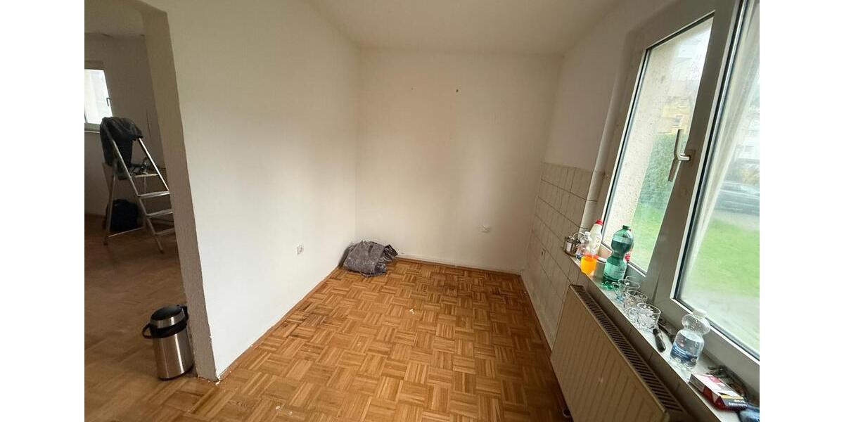 Erdgeschoßwohnung Essen Stadtbezirk IV - 2.5 Zimmer, 49 m&sup2;, 650&euro; | Angebot:25642616