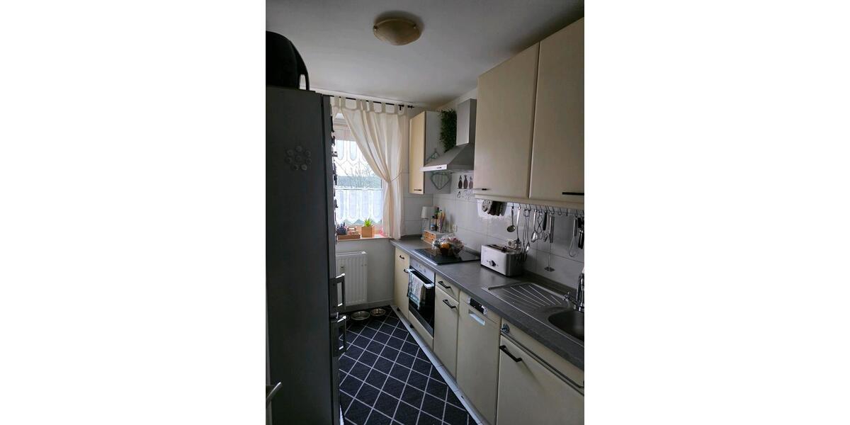 Etagenwohnung Duisburg Huckingen - 4.5 Zimmer, 96 m&sup2;, 280.000&euro; | Angebot:24827061