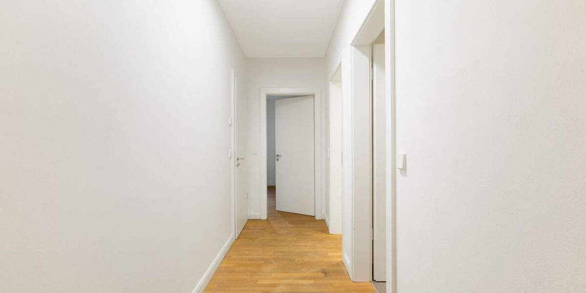 Reihenendhaus Düsseldorf Heerdt - 5 Zimmer, 220 m&sup2;, 1.790.000&euro; | Angebot:25686513