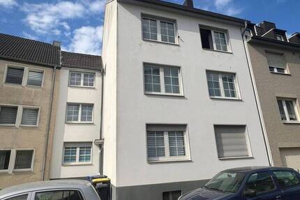 GROSSZÜGIGE DREIZimmer- GARTENWohnung IN MÖNCHENGLADBACH ODENKIRCHEN