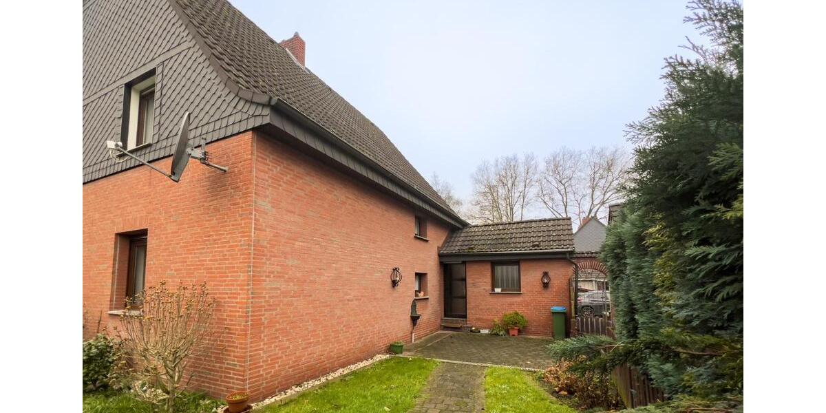 Doppelhaushälfte Oberhausen Alsfeld - 4 Zimmer, 82 m&sup2;, 230.000&euro; | Angebot:24813138