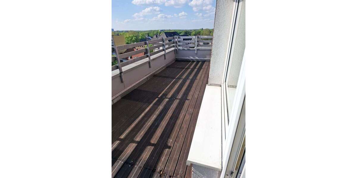 Etagenwohnung Dinslaken Innenstadt - 3 Zimmer, 95 m&sup2;, 630&euro; | Angebot:26343227