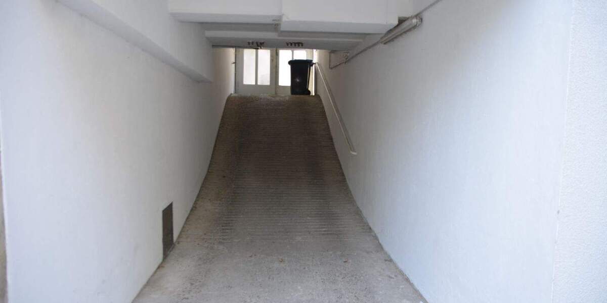 Gewerbeobjekt Düsseldorf Oberbilk - 1 Zimmer, 45 m&sup2;, 450&euro; | Angebot:23981712