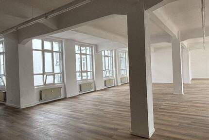 Gewerbeobjekt Krefeld Stadtmitte - 4 Zimmer, 2 m&sup2;, 2.099.000&euro; | Angebot:25399470
