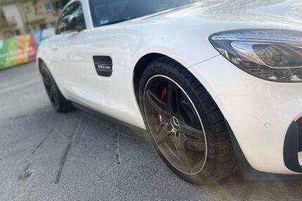 Mercedes-Benz AMG GT 108.000 km 67.999 € Neuss 41464