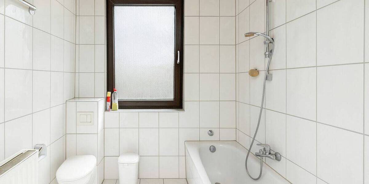 Mehrfamilienhaus, Wohnhaus Ratingen West - 6 Zimmer, 176 m&sup2;, 719.000&euro; | Angebot:24035642