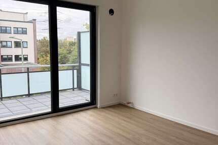 Wohnung Duisburg Huckingen - 3 Zimmer, 80 m&sup2;, 980&euro; | Angebot:27444815