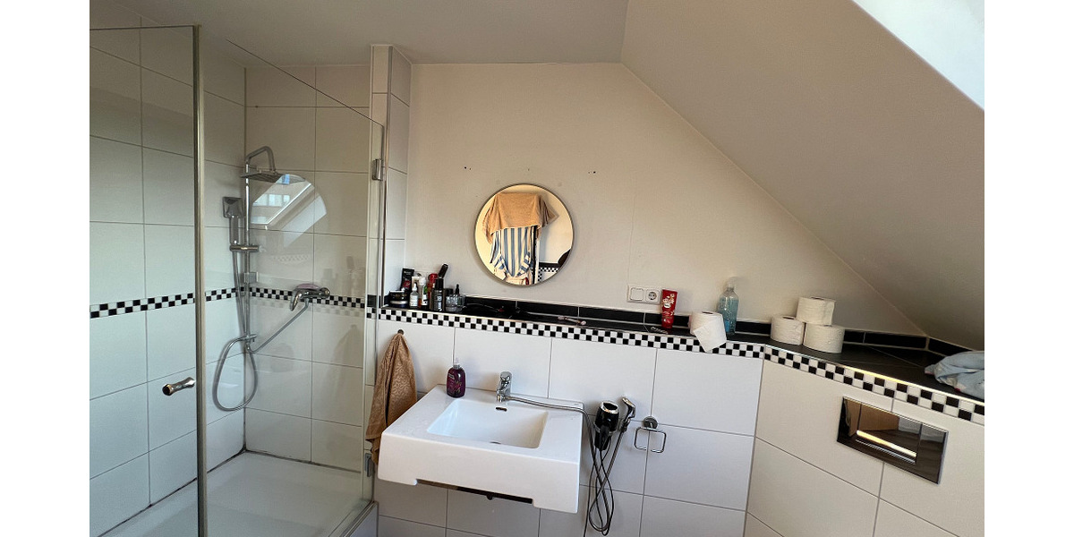 Mehrfamilienhaus, Wohnhaus Velbert Mitte - 1 Zimmer, 232 m&sup2;, 490.000&euro; | Angebot:23969040