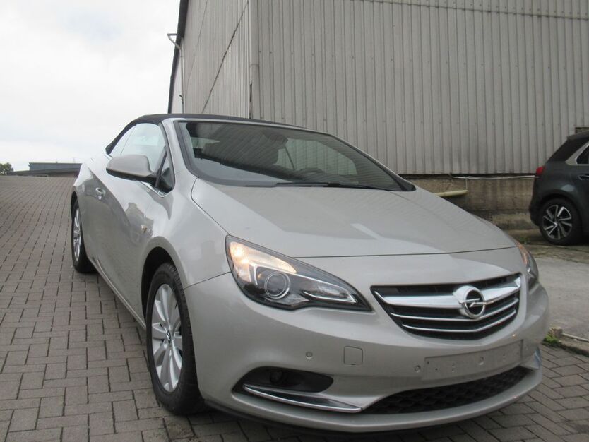 Opel Cascada 136.941 km 9.890 € Herne 44653