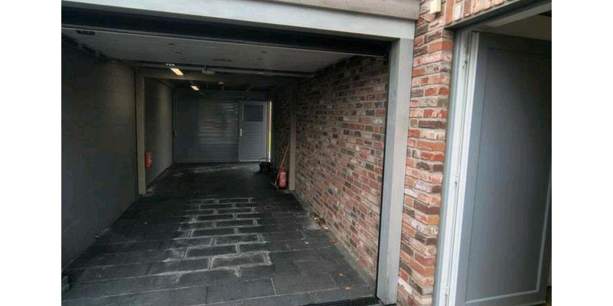 Doppelhaushälfte Meerbusch - 5.5 Zimmer, 157 m&sup2;, 3.200&euro; | Angebot:26329601