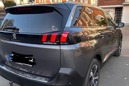 Peugeot 5008 103.000 km 13.499 &euro; Ratingen 40882