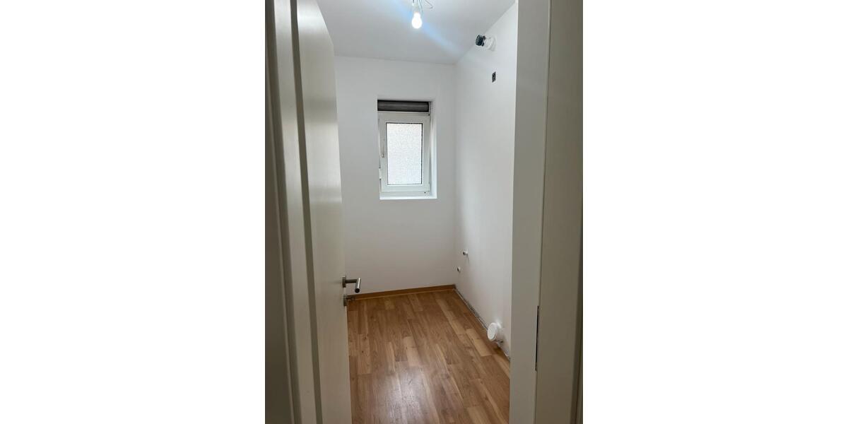 Erdgeschoßwohnung Gelsenkirchen Ückendorf - 2 Zimmer, 40 m&sup2;, 530&euro; | Angebot:24842506