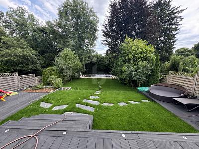 LUXURIÖSES TRAUMHAUS MIT POOL - Reihenendhaus Essen Stadtbezirk II | Angebot:25537318