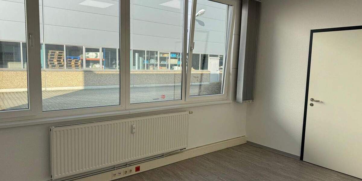 Gewerbeobjekt Willich Münchheide - 7 Zimmer, 246 m&sup2;, 2.460&euro; | Angebot:24789280