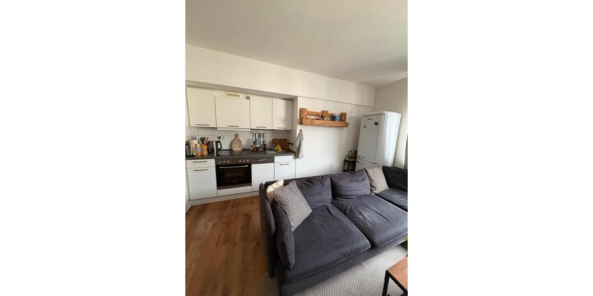 Etagenwohnung Düsseldorf Oberbilk - 2 Zimmer, 50 m&sup2;, 675&euro; | Angebot:25079943