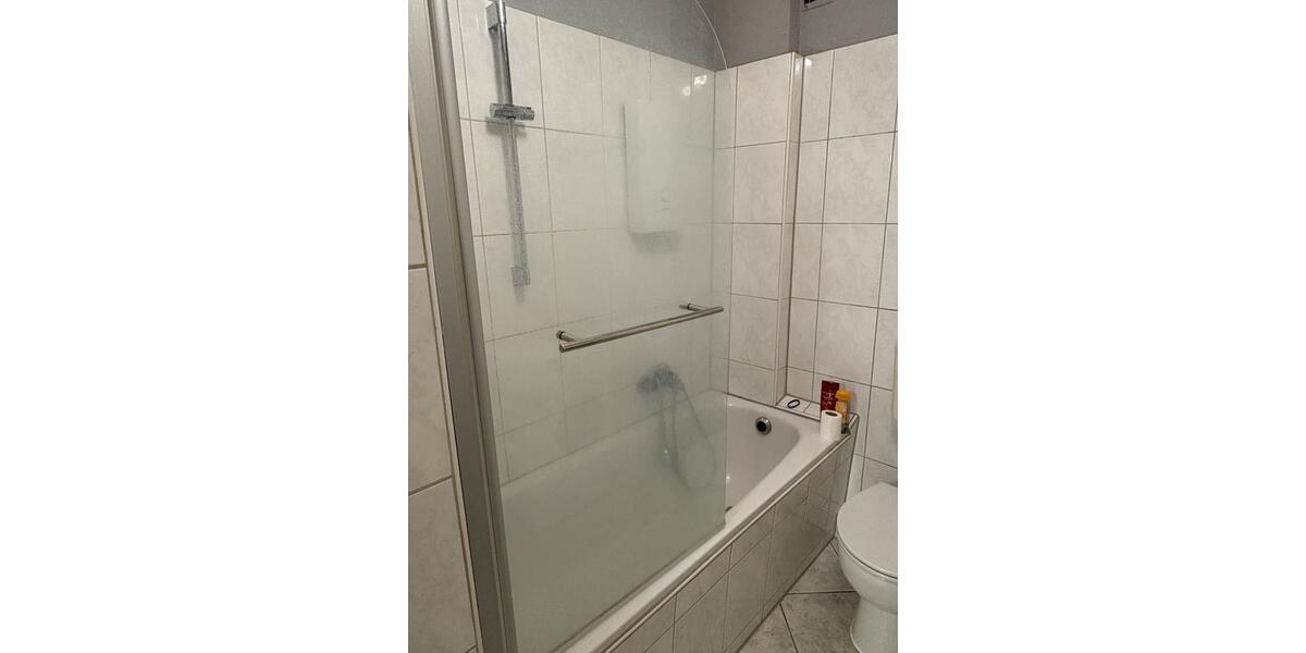 Dachgeschoßwohnung Duisburg Rheinhausen - 2 Zimmer, 69 m&sup2;, 550&euro; | Angebot:24866118