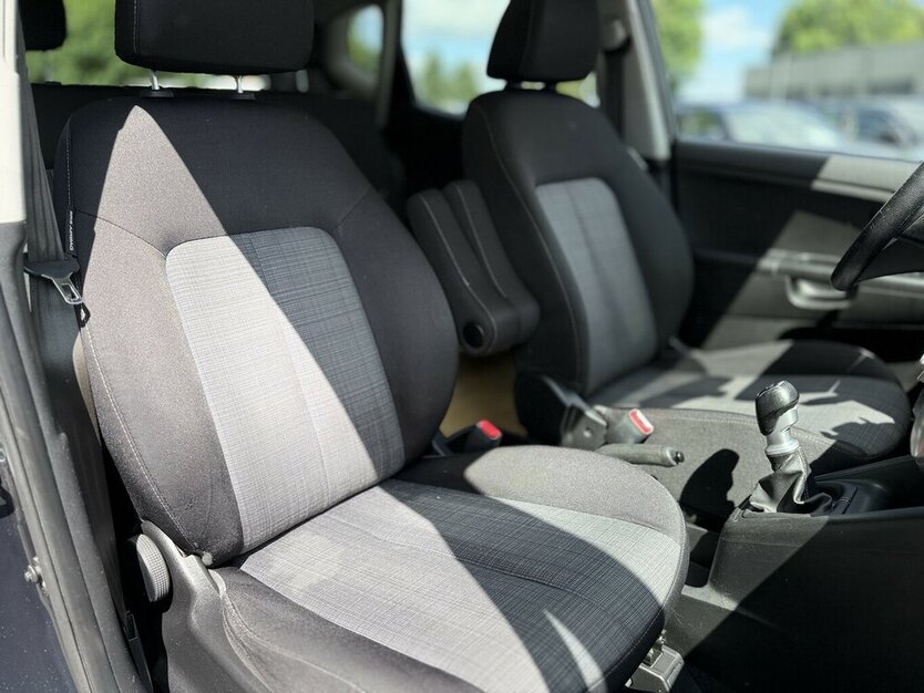 Kia Venga Vision / Klima / Navi / AHK / Pano / LPG 130.000 km 6.900 € Mönchengladbach 41066