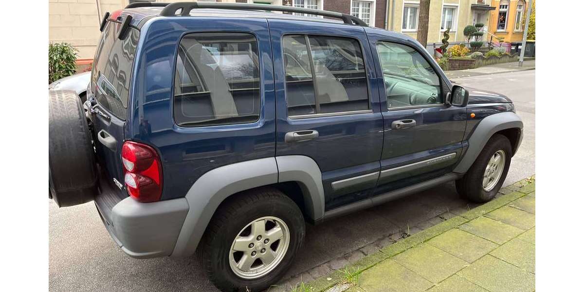 Jeep Cherokee 120.000 km 5.500 &euro; Duisburg, Stadt 47137