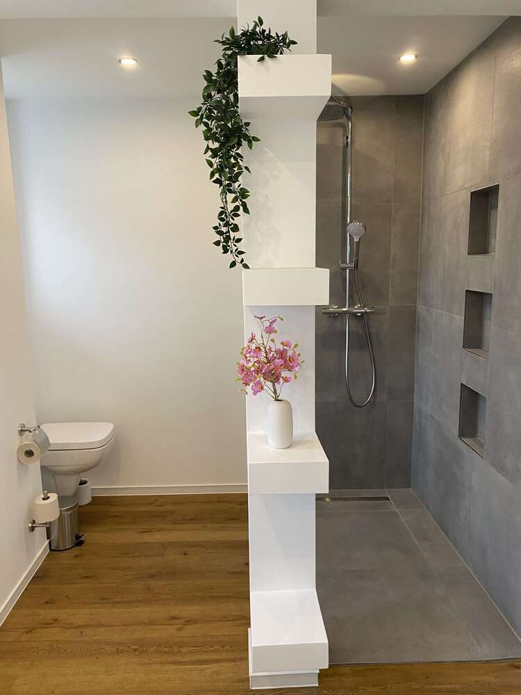 Wohnung zum Mieten in Wuppertal 300 € 10 m²