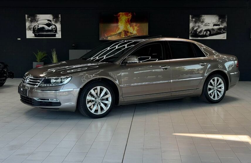 VW Phaeton 284.000 km 6.499 € Wegberg 41844