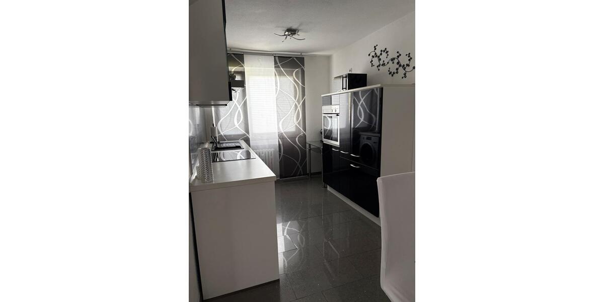 Etagenwohnung Duisburg Hamborn - 3.5 Zimmer, 76 m&sup2;, 157.500&euro; | Angebot:26903177