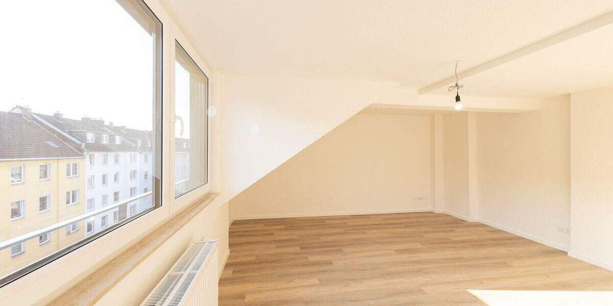 Etagenwohnung Düsseldorf Flingern Nord - 2 Zimmer, 82 m&sup2;, 1.360&euro; | Angebot:25318712
