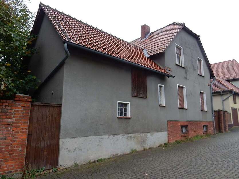 Haus zum Kaufen in Huy OT Papstorf 10.000 € 85 m²