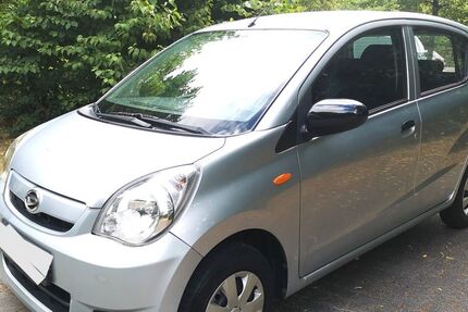 Daihatsu Cuore 97.000 km 3.900 &euro; Essen 45127