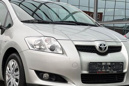 Toyota Auris 149.544 km 4.999 € Mönchengladbach 41068