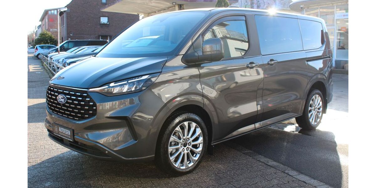 Ford Tourneo Custom 6.000 km 48.800 &euro; Neuss 41468