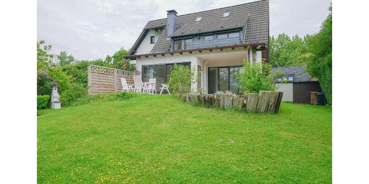 Einfamilienhaus Ratingen Lintorf - 3 Zimmer, 120 m&sup2;, 1.600&euro; | Angebot:26680327