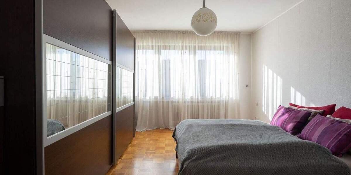 Doppelhaushälfte Krefeld-Linn Linn - 6 Zimmer, 161 m&sup2;, 398.000&euro; | Angebot:25566557