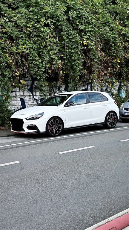i30