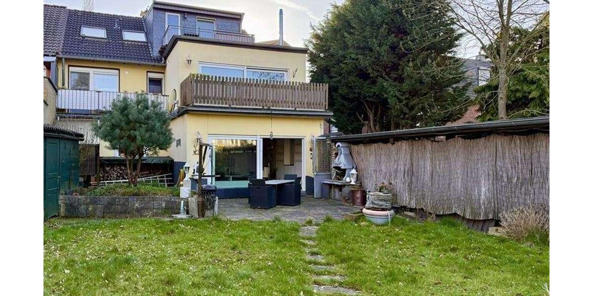 Einfamilienhaus Neuss Gnadental - 10 Zimmer, 251 m&sup2;, 690.000&euro; | Angebot:25853147