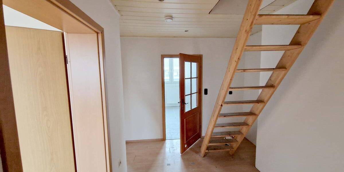 Mehrfamilienhaus, Wohnhaus Oberhausen Sterkrade-Mitte - 289.000&euro; | Angebot:26044282