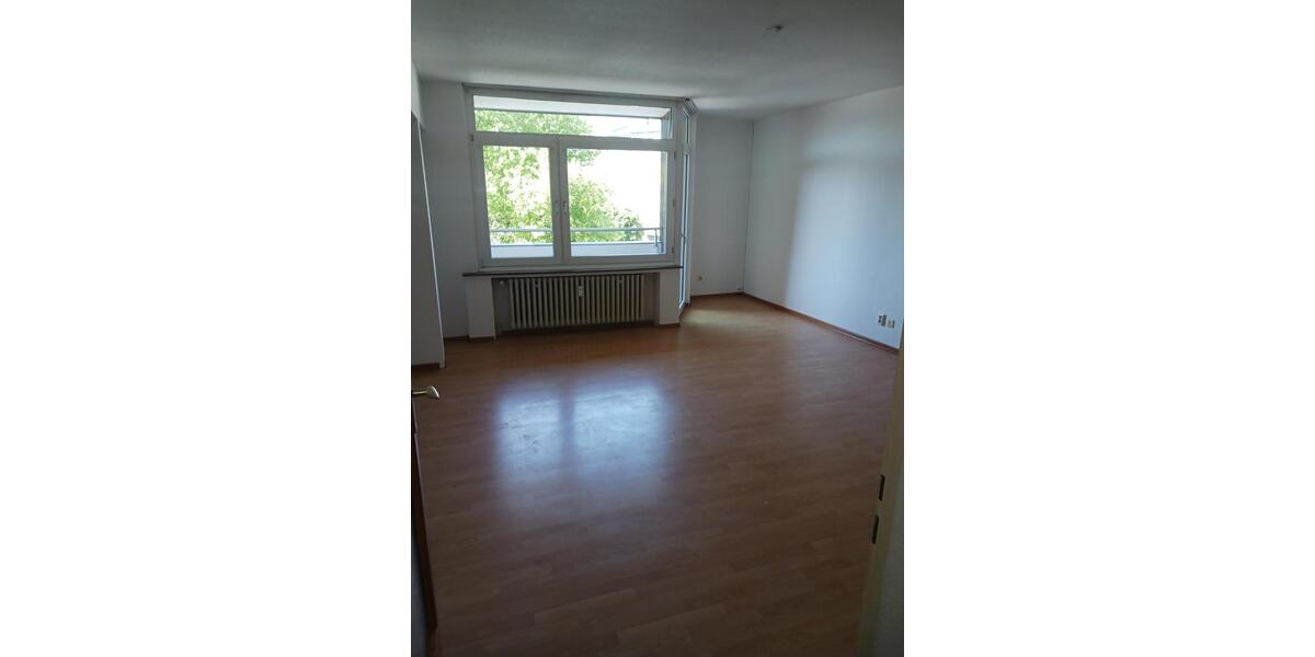Etagenwohnung Neuss Gnadental - 1 Zimmer, 50 m&sup2;, 545&euro; | Angebot:25377640